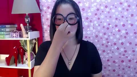 Snapshot of joanagorgeous chatting on 10.01.25 Joana online show from 10.01.25