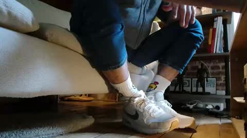 GUILLAUME feet and socks online show from 02.05.25