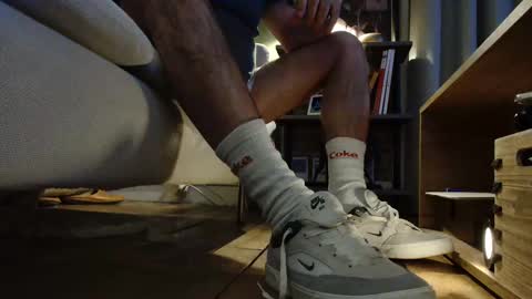 GUILLAUME feet and socks online show from 02.10.25