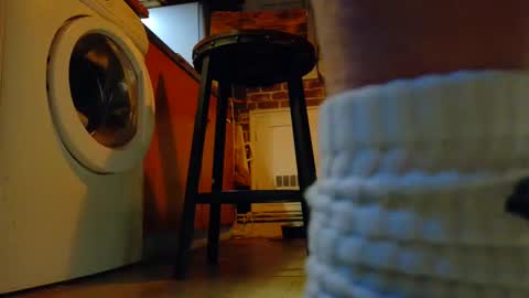 GUILLAUME feet and socks online show from 03.10.25