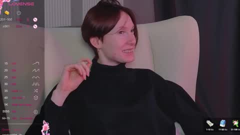 Snapshot of joe___joe chatting on 09.29.25 Joe online show from 09.29.25