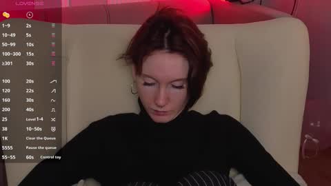 Snapshot of joe___joe chatting on 10.03.25 Joe online show from 10.03.25