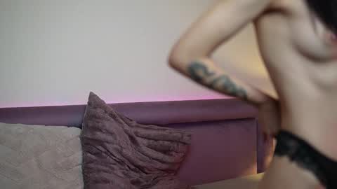  Joelle  online show from 11.12.25