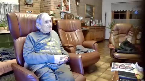 Snapshot of johan7_heet chatting on 12.27.24 johan7 heet online show from 12.27.24