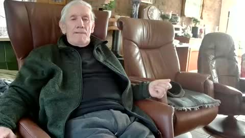 Snapshot of johan7_heet chatting on 02.10.25 johan7 heet online show from 02.10.25