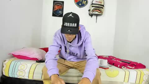 Snapshot of johan_and_antonella chatting on 12.03.24 johan_and_antonella online show from 12.03.24