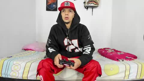 Snapshot of johan_and_antonella chatting on 12.14.24 johan_and_antonella online show from 12.14.24