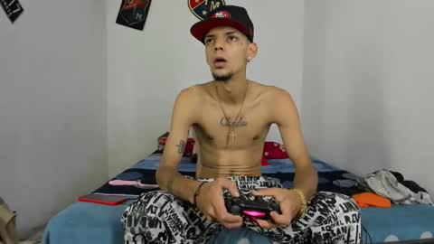 Snapshot of johan_and_antonella chatting on 01.30.25 johan_and_antonella online show from 01.30.25