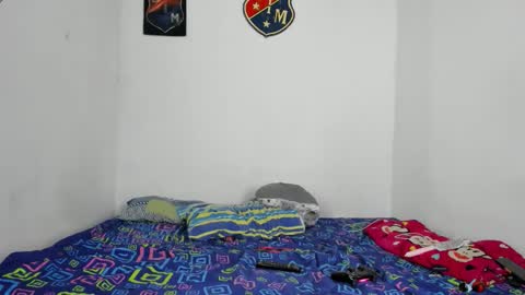 Snapshot of johan_and_antonella chatting on 10.19.25 johan_and_antonella online show from 10.19.25