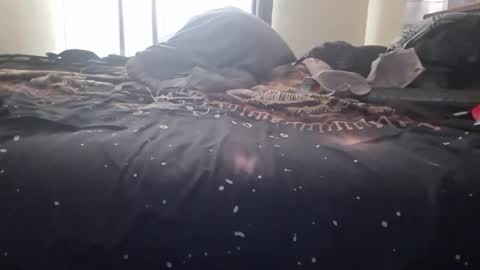 Snapshot of johnkango2 chatting on 10.15.25 johnkango2 online show from 10.15.25