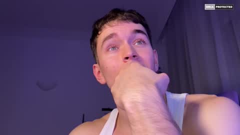 Snapshot of johnnnyhorny chatting on 11.06.25 Johnny online show from 11.06.25