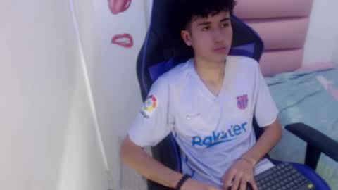 Snapshot of johnny_cagee chatting on 12.09.24 johnny_cagee online show from 12.09.24