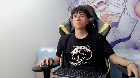 Snapshot of johnny_cagee chatting on 12.24.24 johnny_cagee online show from 12.24.24