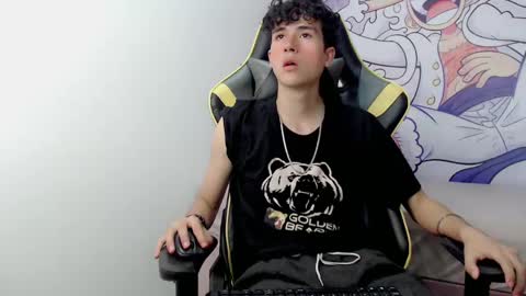 Snapshot of johnny_cagee chatting on 01.22.25 johnny_cagee online show from 01.22.25