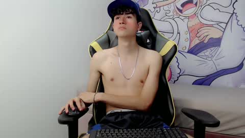 Snapshot of johnny_cagee chatting on 01.22.25 johnny_cagee online show from 01.22.25