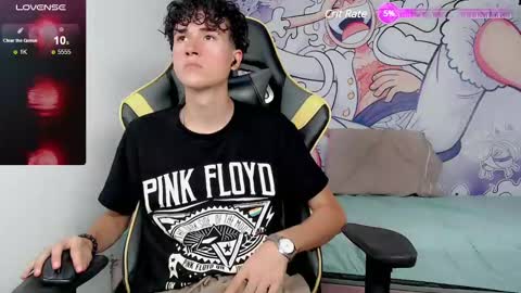 Snapshot of johnny_cagee chatting on 02.19.25 johnny_cagee online show from 02.19.25