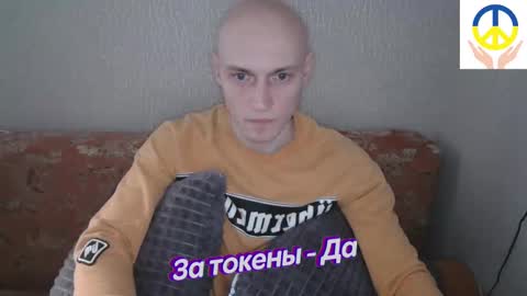 Snapshot of johnny_positive chatting on 02.14.25 Johnny online show from 02.14.25