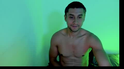 Snapshot of johnny_seens1 chatting on 12.11.24 Johnny online show from 12.11.24