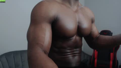 Snapshot of johnnydolce50 chatting on 03.04.25 MASTER OF SUBS BETA SLAVES online show from 03.04.25