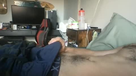 Snapshot of johntizzz chatting on 12.01.25 johntizzz online show from 12.01.25