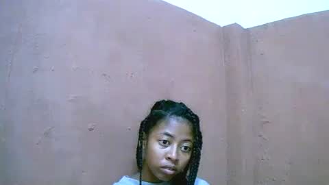 Snapshot of joliekah27 chatting on 02.02.25 joliekah27 online show from 02.02.25