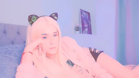 Snapshot of joliinee chatting on 09.21.25 ArianaJoliiee online show from 09.21.25