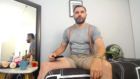  JONAS BEARD  online show from 11.05.25