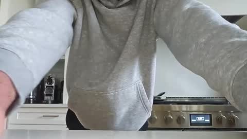 Snapshot of jonesy420xoo chatting on 03.09.25 jonesy420xoo online show from 03.09.25