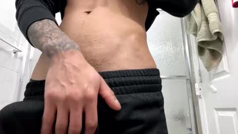 Snapshot of jonyflak chatting on 12.12.24 Joohn online show from 12.12.24