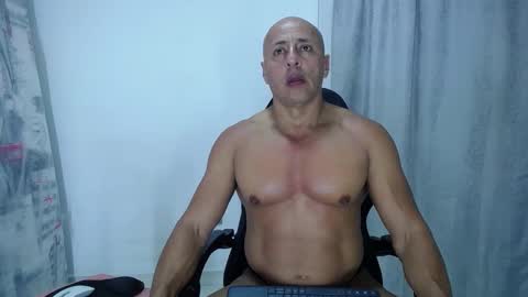 Snapshot of jordan_gomez_ chatting on 03.05.25 Jordan online show from 03.05.25