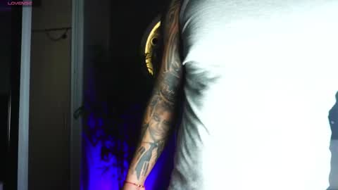 Snapshot of jordan_mayers chatting on 10.31.25 Jordan online show from 10.31.25