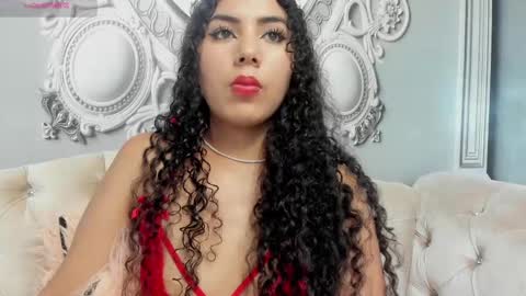 Snapshot of joselyn_sexy_ chatting on 02.27.25 Katalina online show from 02.27.25