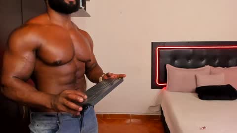 Snapshot of joseph_palacios chatting on 01.26.25 joseph palacios online show from 01.26.25