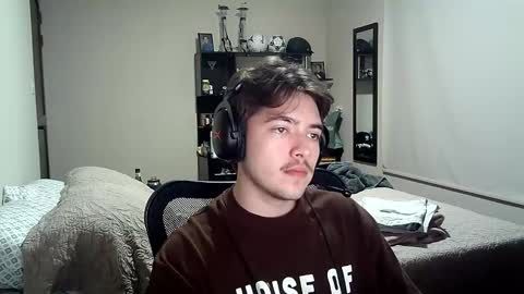 Snapshot of josh_fucks420 chatting on 12.01.24 Josh online show from 12.01.24