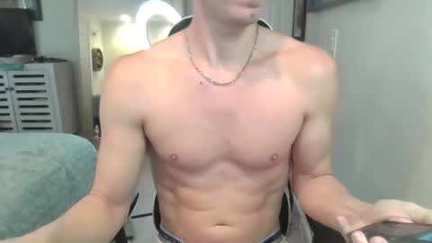 Snapshot of joshjordanxx chatting on 01.21.25 Josh Jordan online show from 01.21.25