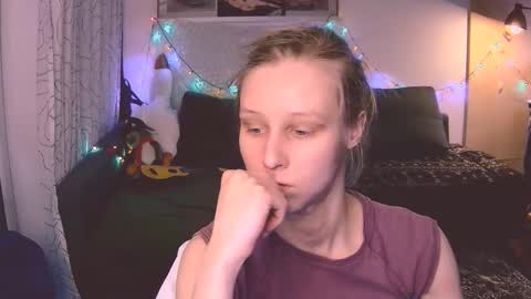 Snapshot of joy_keys chatting on 12.28.24 joy_keys online show from 12.28.24