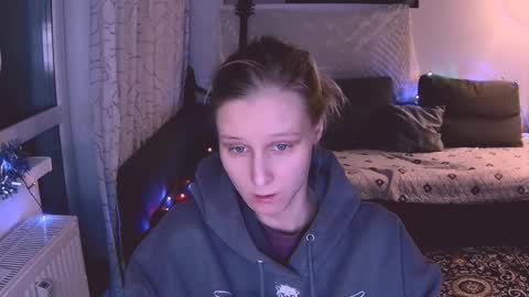 Snapshot of joy_keys chatting on 01.12.25 joy_keys online show from 01.12.25