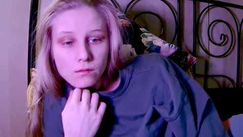 Snapshot of joy_keys chatting on 01.22.25 joy_keys online show from 01.22.25