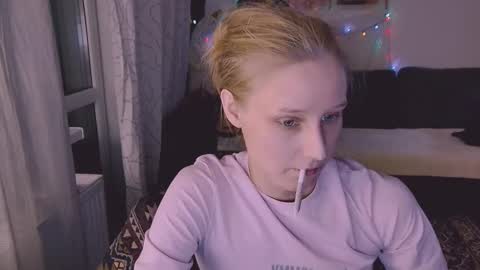 Snapshot of joy_keys chatting on 02.25.25 joy_keys online show from 02.25.25