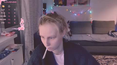 Snapshot of joy_keys chatting on 02.28.25 joy_keys online show from 02.28.25