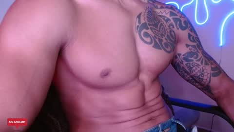  JOYLOPEZFIT online show from 02.02.25