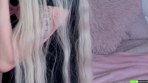 Joy Barker online show from 09.12.25