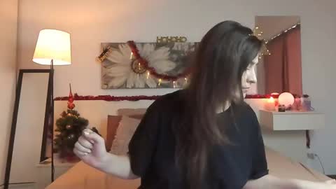 Snapshot of joycasidy chatting on 12.22.24 CassidyJoy online show from 12.22.24