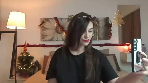 Snapshot of joycasidy chatting on 12.22.24 CassidyJoy online show from 12.22.24