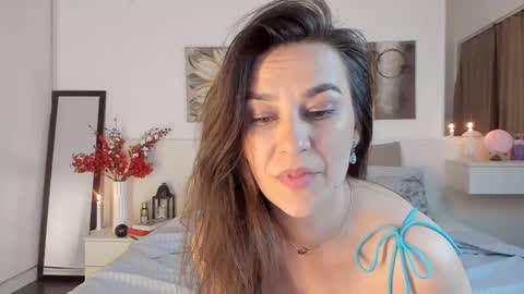 Snapshot of joycasidy chatting on 03.08.25 CassidyJoy online show from 03.08.25