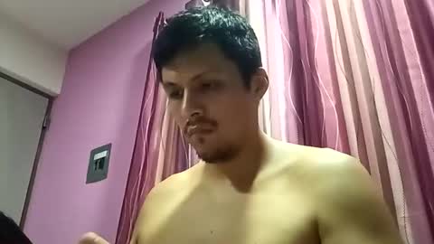 Snapshot of jua272475 chatting on 11.19.25 Juamsomrixx online show from 11.19.25