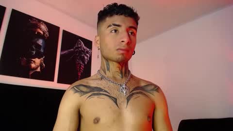 Snapshot of juancamilo66_ chatting on 01.04.25 juancamilo66_ online show from 01.04.25