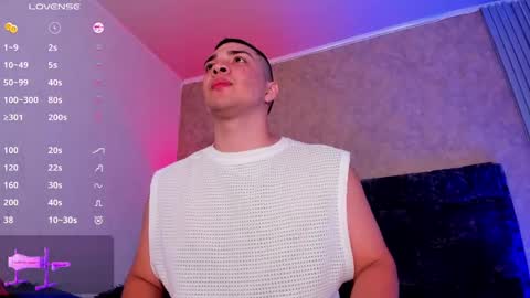 Juan David online show from 02.25.25