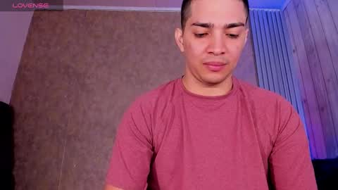 Juan David online show from 03.10.25