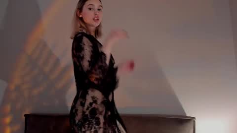 Angelica online show from 02.05.25